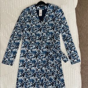Brooks Brothers Navy and White Floral Long Sleeve Dress